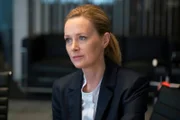 Special Agent Julianne Gunnarsen (Natasha Little)