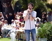 Álvaro Soler hatte mit "El Mismo Sol" einen der großen Sommerhits 2015, mit diesem und mit dem neuesten Song "Sofia" ist er in der Sendung "ZDF-Fernsehgarten on tour" zu sehen.