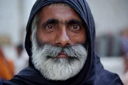 Ein bärtiger Pakistani