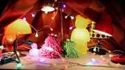 Haben es gem??tlich unter der Decke: Wisch und Mop.