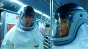 L-R: Dr. Dylan Reinhart (Alan Cumming), Det. Lizzie Needham (Bojana Novakovic)