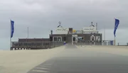NDR Fernsehen SAISONSTART AUF NORDERNEY (2/3), "Stress auf der Baustelle", am Mittwoch (05.03.14) um 18:15 Uhr.
Windstärke neun: Noch traut sich kein Gast in die Strandbar.