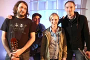 Anna Lena Dörr mit Manuel Sattler und Band.