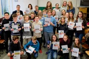 Moderator Robert (Mitte) mit der Klasse 7b des Theodor-Hauss-Gymnasiums in Essen.