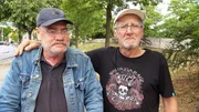 Die beiden Obdachlosen René (links) und Fred sind beste Freunde.