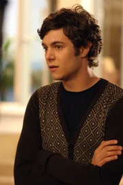 Adam Brody (Seth).