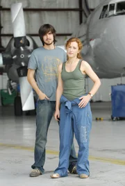 Sarah Hughes (Nicola Stephenson, r.) und Ralph DeWitt (Nicolas Wright, l.) versuchen, das Unmögliche möglich zu machen ...