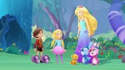 Die Zauberhaar-Prinzessin plant eine große Disko-Tanzparty. Chelsea und Prinz Notto helfen bei den Vorbereitungen.