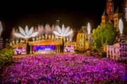 André Rieu und sein Johann Strauss Orchester aus Vrijthof in Maastricht