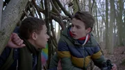 L-R: Oliver (Eliyha Altena), Sal (Daan Cryghton)