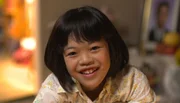 ARD/SWR KINDER DES TSUNAMI, Geschichte im Ersten, Film von Dan Reed, am Montag (05.03.12) um 23:30 Uhr im ERSTEN. Die 10-jährige Ayaka Kamada verlor ihren geliebten Großvater in der Tsunamiwelle und wurde mit ihrer Familie nach dem Atomunfall aus der Gefahrenszone evakuiert.