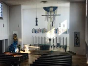 Pfarrkirche St. Elisabeth in Straubing, innen.