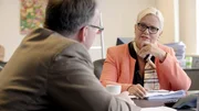 Martina Oertzen im Gespräch mit dem Pressesprecher der Gemeinde: Wie reagiert Seevetal auf das Chaos rund um den geplanten AfD-Parteitag?