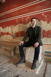 lastair in Knossos.