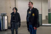 Jaimie Alexander (Jane Doe), Sullivan Stapleton (Kurt Weller).