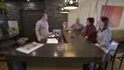 Hans startet mit Anna, Sidonie und Carmen in den Tag