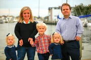 Michelle and Dan and their three children are all little people.