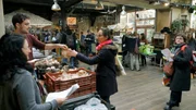 Pop-Up Markt von "La Ruche qui dit oui" in Paris: Hierher kommen die Kunden, um ihre im Internet bestellten Waren direkt bei den lokalen Erzeugern abzuholen.