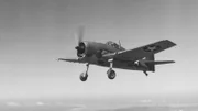 Unter allen einmotorigen Kampfflugzeugen des Zweiten Weltkrieges hat die Hellcat die größte Flügelfläche.