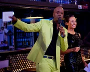Die ARTE Lounge mit den beiden Moderatoren Alice Tumler und Yared Dibaba
