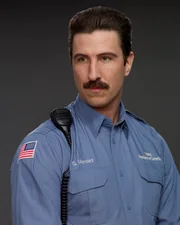 George 'Pornstache' Mendez (Pablo Schreiber).