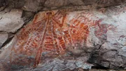 Die Aborigines hinterließen in Australien über 30 Millionen Malereien und Steinritzereien.