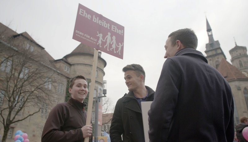 Papa, Papi, Kind – Gleiches Recht für Homo-Ehen? (D, 2016)