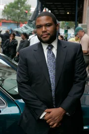 LAW & ORDER -- "Just A Girl In The World" Episode 2003 -- Pictured: Anthony Anderson as Det. Kevin Bernard -- NBC Photo: Virginia Sherwood