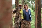 Sabina, Kate Humble (r.)