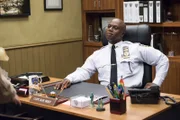 Captain Ray Holt (Andre Braugher)