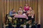 Sketche in der Mäulesmühle, v.li. Otto Braig als "Otto", Albin Braig als Ministerialbeamter Mack, Gertrud Umgelter als Wirtin, Karlheinz Hartmann als "Karle".