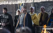 Was hat König Ecbert (Linus Roache, M.) vor? Wird er gegen Ragnar und die Wikinger vorgehen?