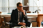 Dr. Jason Bull (Michael Weatherly)