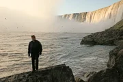 Am Fuße der Niagarafälle in Kanada. Seit dem 18. Jahrhundert wird die Kraft der Fälle genutzt: erst als Antrieb von Wassermühlen, dann zur Erzeugung von elektrischer Energie