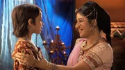 Königin Jodha Bai (Paridhi Sharma, re)
young Salim (Ayaan Zubair Rahmani, li)
