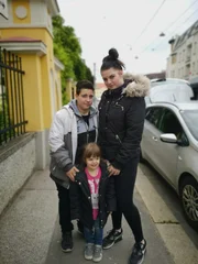 Nadine und Vicky mit Emily