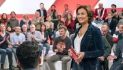Sandra Maischberger hat erstmals Zuschauer aus ganz Deutschlands in ihr Studio eingeladen, um mit ihnen zu diskutieren.