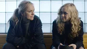 On the left: Lena Jaakkola (Anu Sinisalo)
