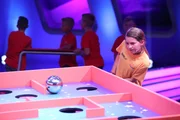 Emily von den "Unschlagbaren Vier" aus Lauingen gibt beim Spiel "Labyrinth" ihr Bestes.