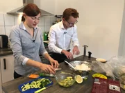 Sind sich sicher, dass sie gemeinsam genauso gut kochen können, wie sie tanzen: Nicole und Michael ...