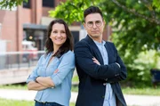 Die Moderatoren Julia Tzschätzsch und Daniel Mauke.