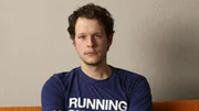 An ihm (Mirko Lang) liegt es nicht. Er kann immer. Aber ein Abend ohne Sie macht ihn fertig ...