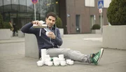NDR Fernsehen PLIETSCH., "Wissen zum Weitersagen - Kaffee", am Montag (22.06.15) um 21:00 Uhr.
plietsch.-Reporter Tim Berendonk im Selbstversuch: wie viel Kaffee ist (noch) gesund?