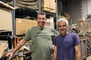Michael Manousakis (l.), Jerry (r.).