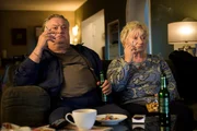 Günter (Bernd Stegemann) und Renate (Carmen-Maja Antoni) fühlen sich im Haus von Anne und Erik nicht mehr wohl. So schnell wie möglich wollen sie eine Alternative finden.