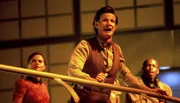 v.l.n.r. Clara (Jenna-Louise Coleman), The Doctor (Matt Smith) und Tricky (Jahvel Hall)