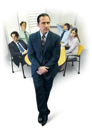 V. li. n. re.: Ryan (B. J. Novak), Dwight (Rainn Wilson), Michael (Steve Carell), Jim (John Krasinski) und Pam (Jenna Fischer).