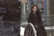 Margaret Hale (Daniella Denby-Ashe)
