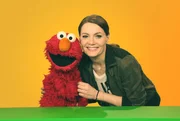 Elmo und Martina Hill erklären „tollpatschig“.