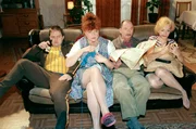 V.l.: Benno (Michael Stutz), Rosa (Christine Harbort), Trotzki (Heinz Rennhack), Margot (Diana Urbank).